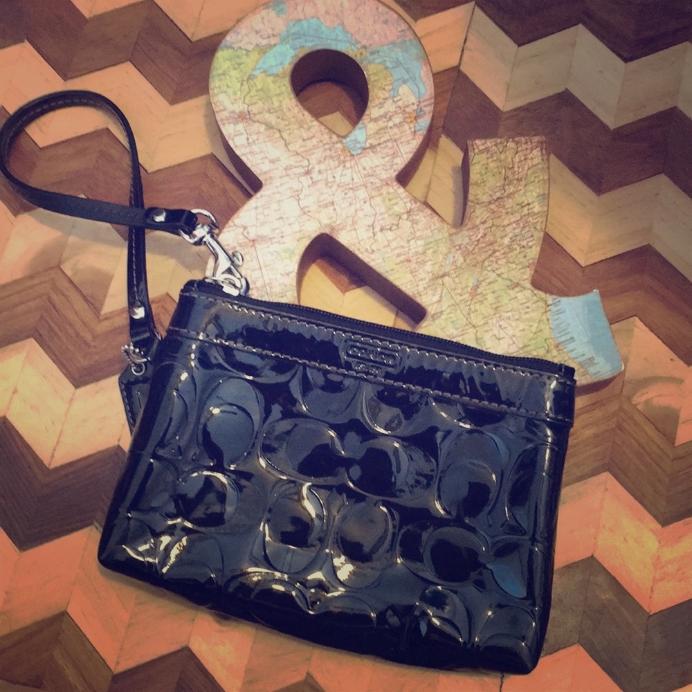 Patent coach clutch